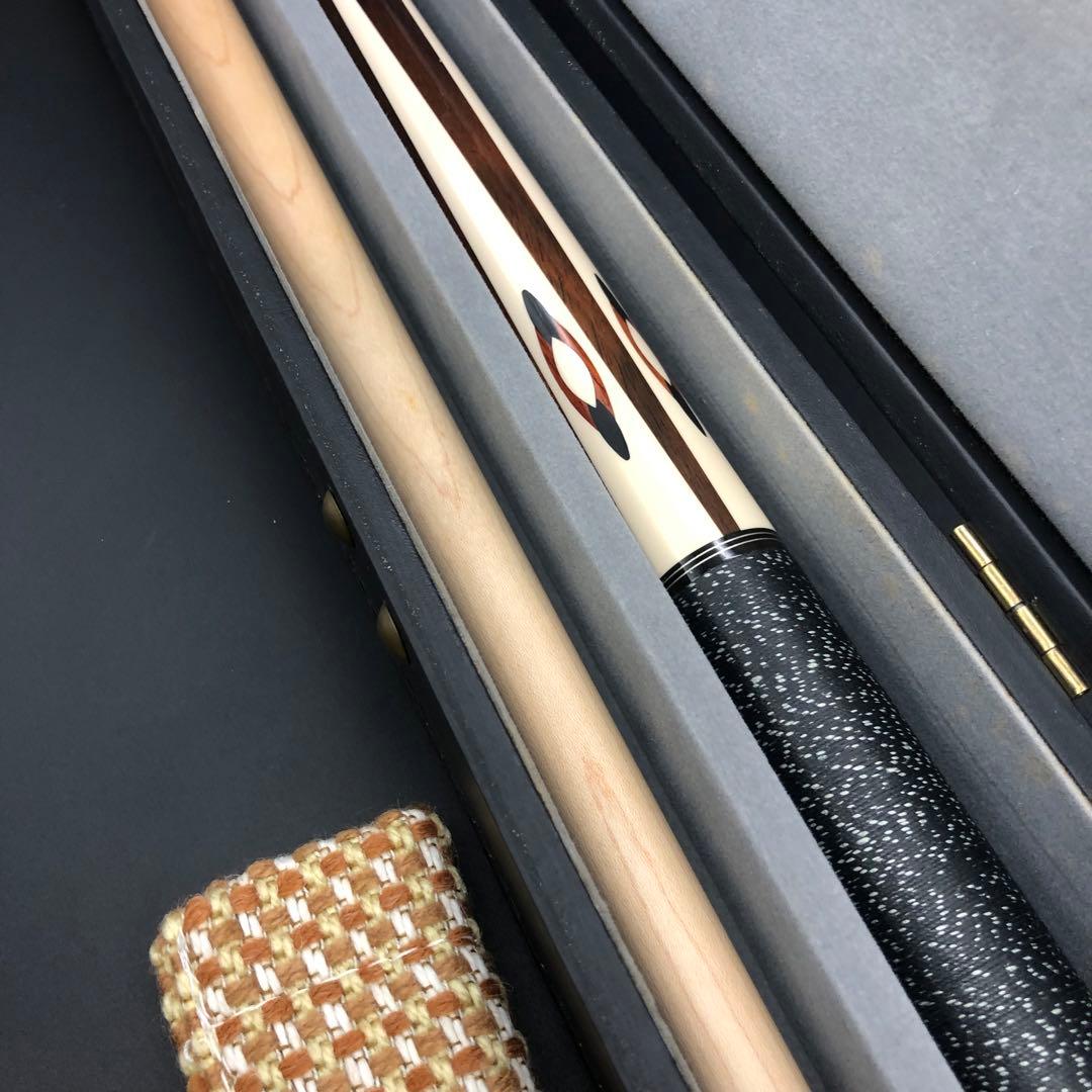 美品　Mezz Cue メッヅ ジョイントキャップ付き　キュー　ビリヤード