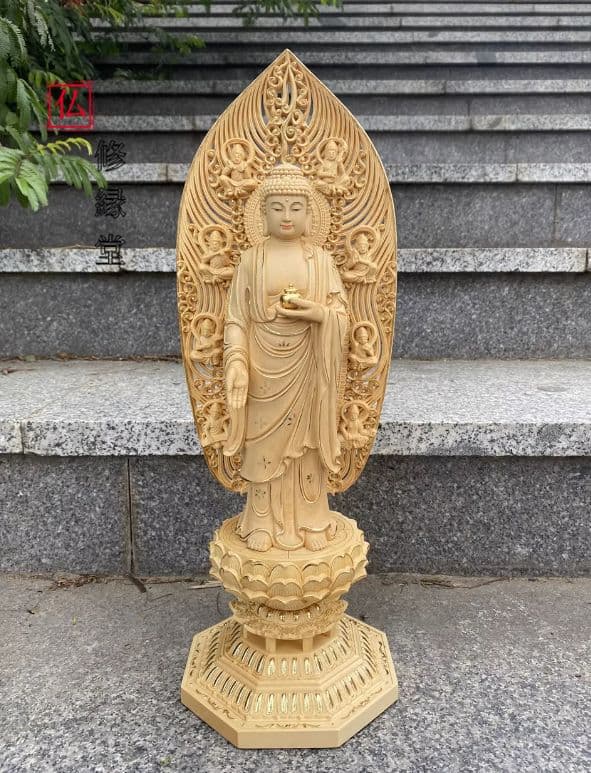 【修縁堂】新作　仏教工芸品　木彫仏像 三宝仏 釈迦牟尼 木彫仏像 仏教工芸品