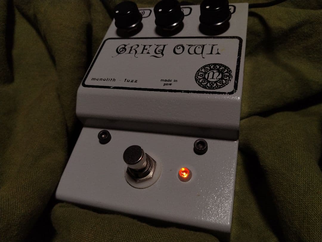 c*様 GREY OWL monolith fuzz　ビッグマフ系ファズ