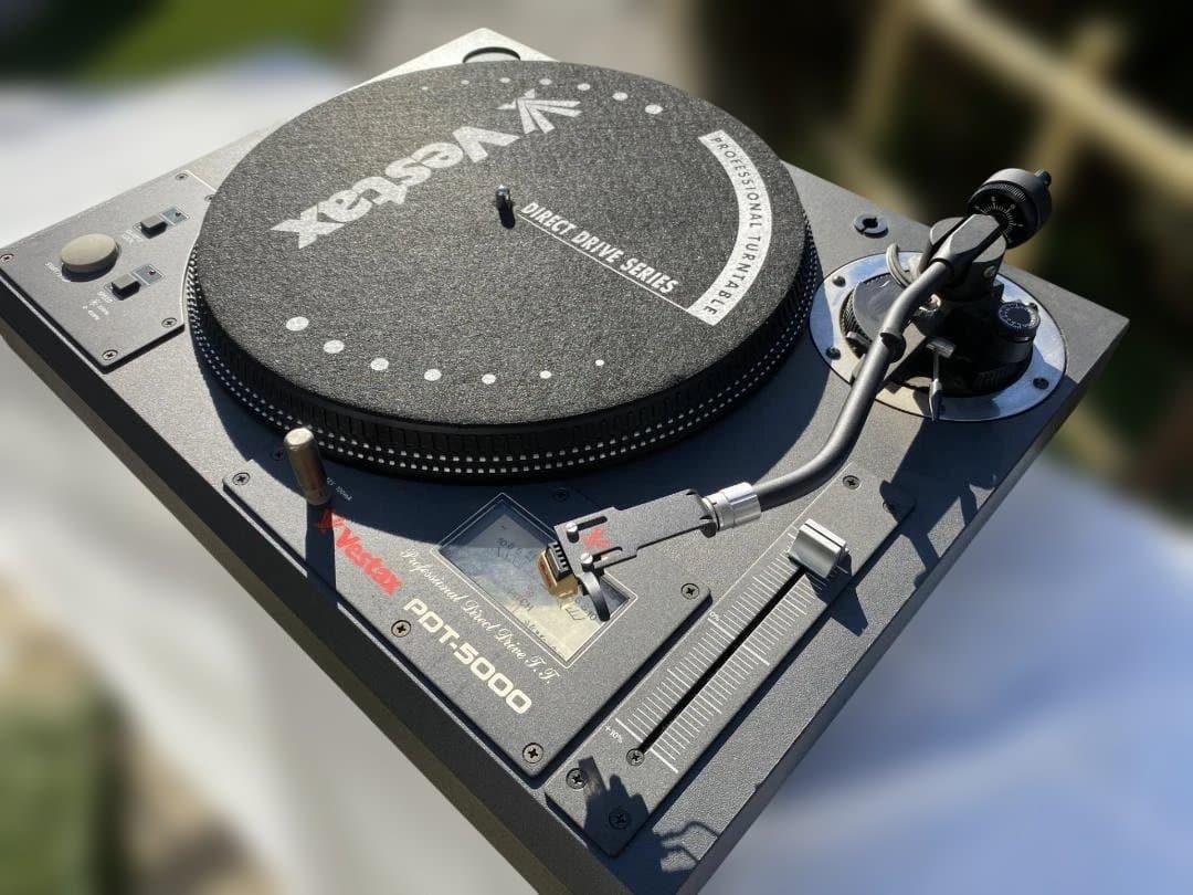 ⭐︎⭐︎⭐︎⭐︎⭐︎⭐︎　Vestax PDT-5000 ターンテーブル　2台
