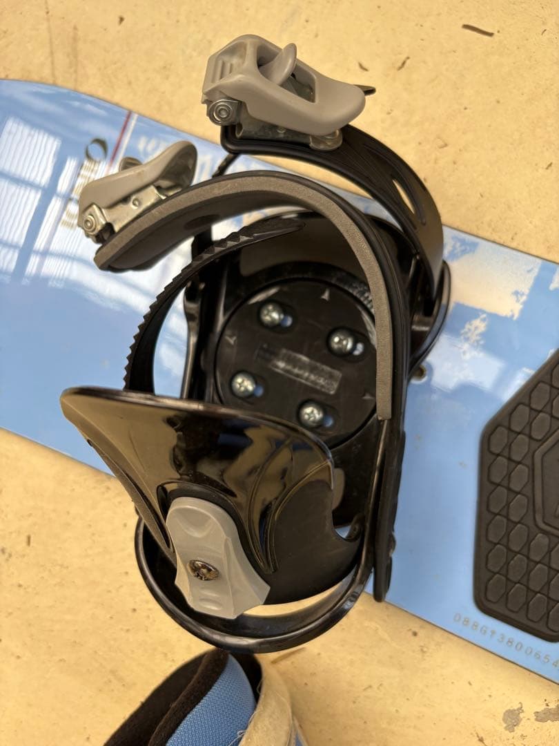 キッズサイズ　スノーボード ブラック 調整可能バインディング　　19