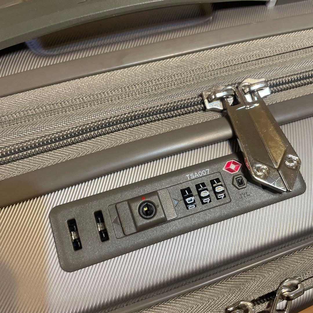 サムソナイト　スーツケース　ジャストライト