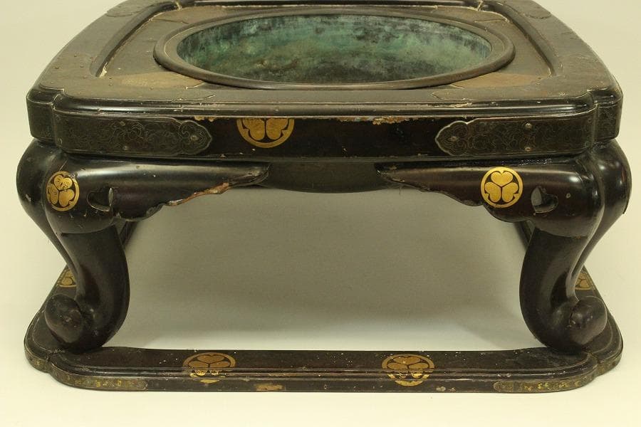 古美術 徳川 三つ葉葵紋 瓶掛 火鉢 大名火鉢(ZE479)