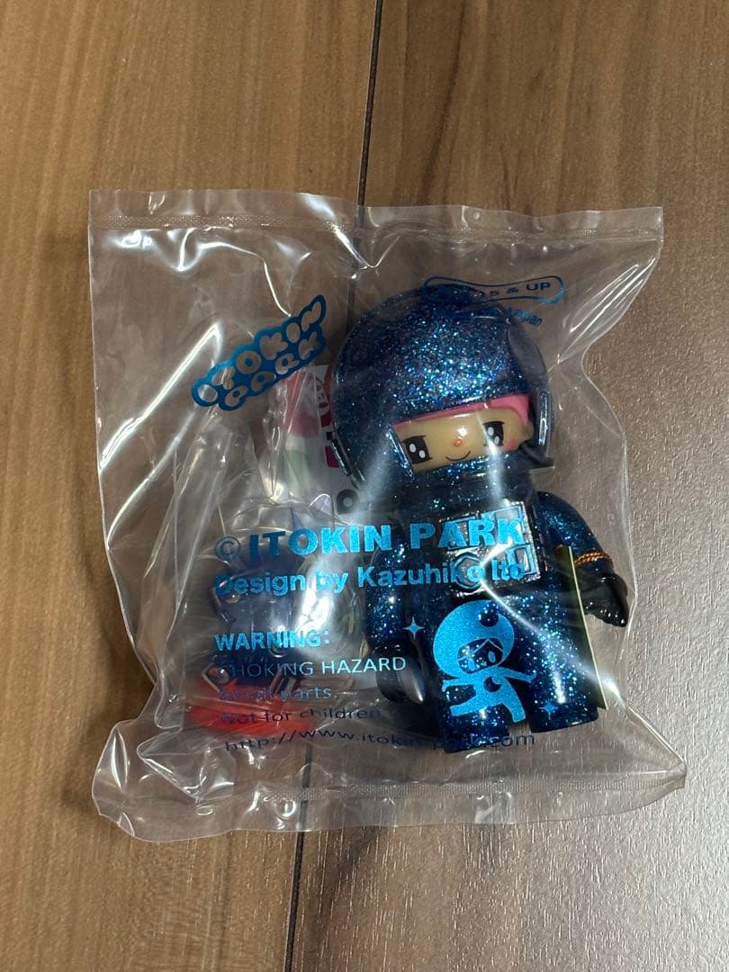 イトキンパーク ブルーラメ宇宙飛行士 新品未開封品　 A ITOKIN PARK