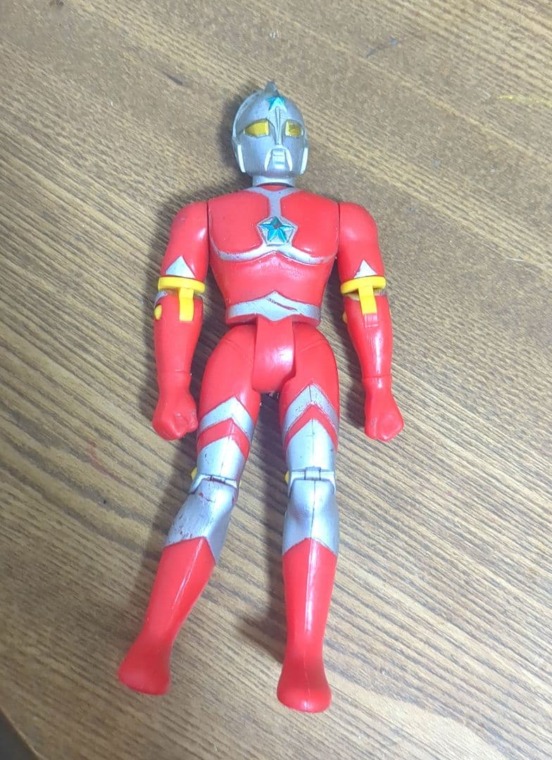 【丸越産】ウルトラマンジョーニアス 可動 フィギュア レトロ ジャンク品