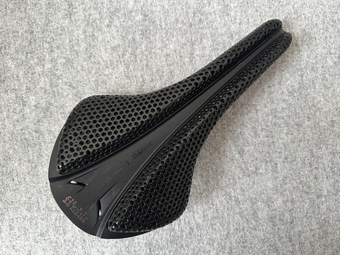 fizik フィジーク アンタレス VERSUS EVO R1 ADAPTIVE