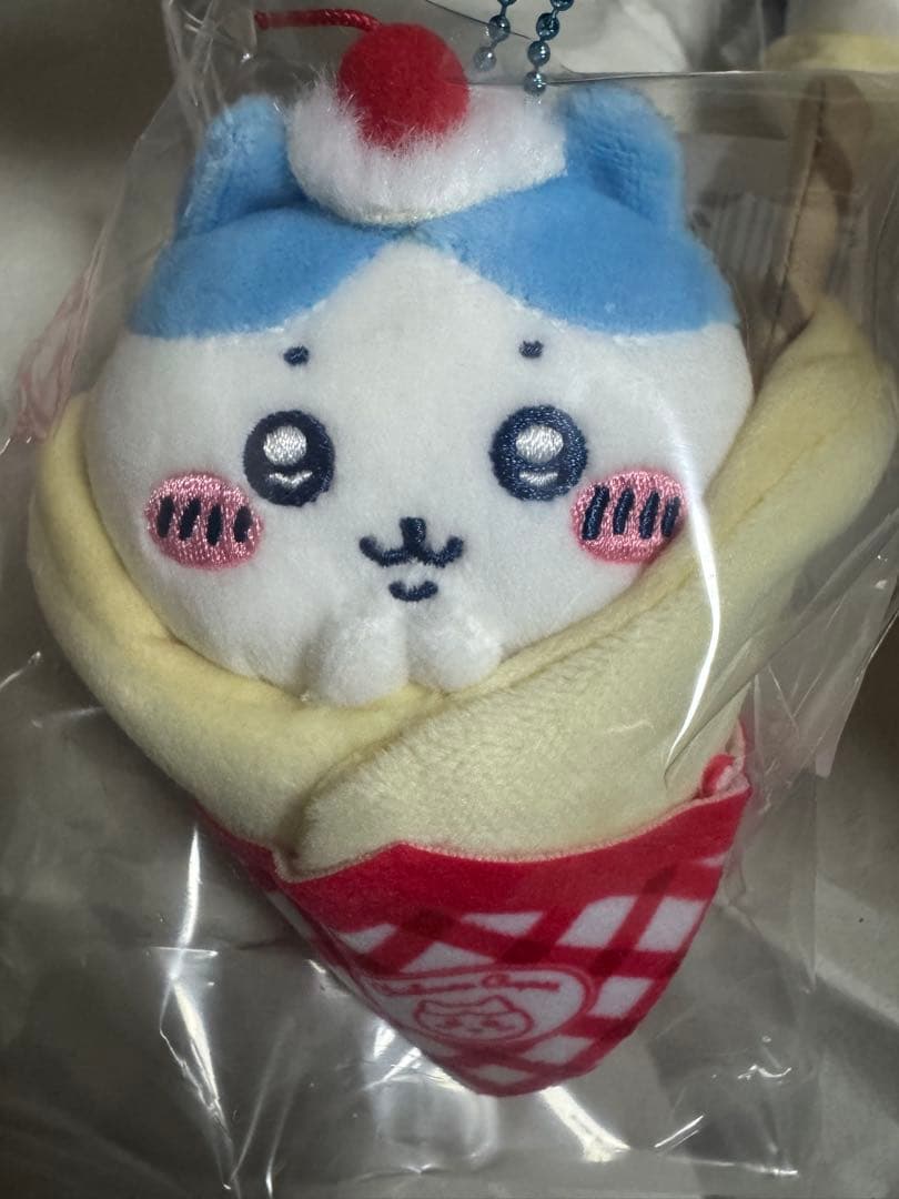 ハチワレ　クレープくじ　C賞　マスコット×3