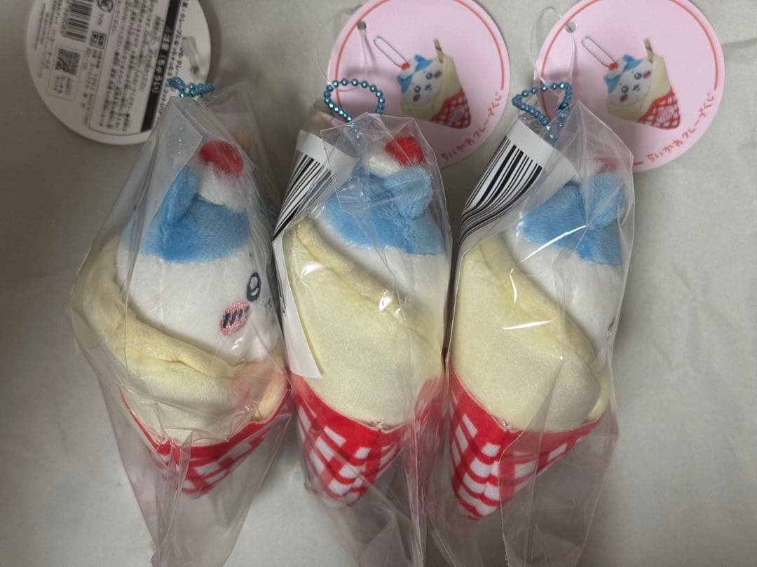 ハチワレ　クレープくじ　C賞　マスコット×3