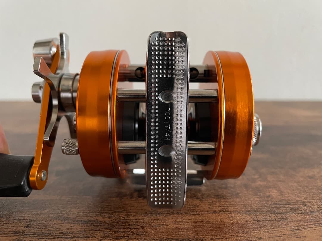 ABU Ambassadeur 2500C アンバサダー サンセットオレンジ美品