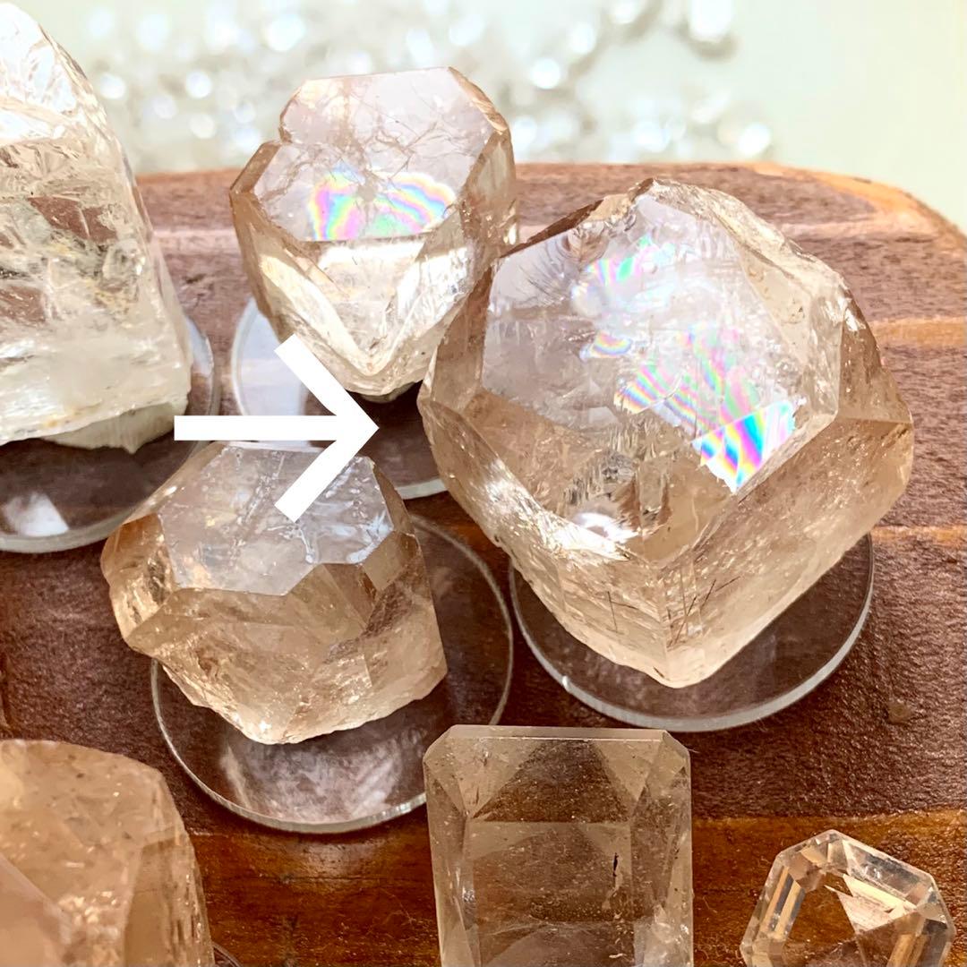 美し過ぎるピーチカラートパーズ原石175ct/非加熱/鉱物標本