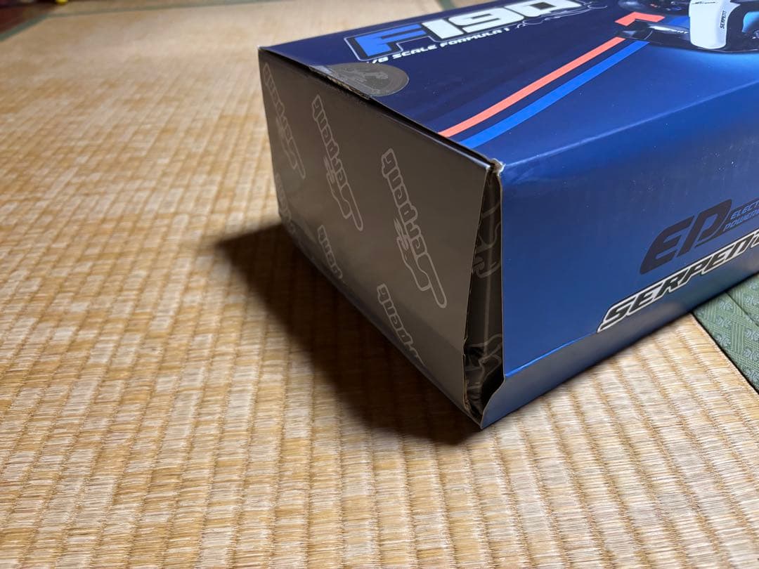 【バイキング】SERPENT 1/8 電動4WD F1キット F190