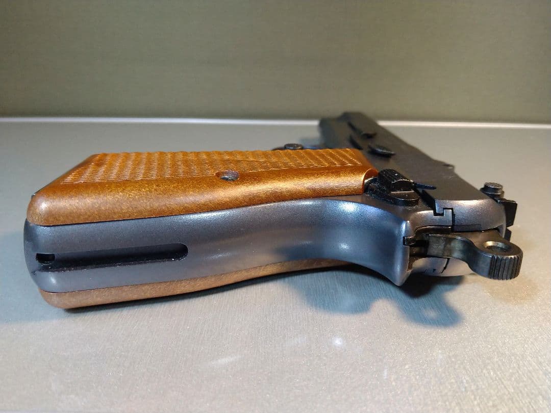 希少な極美品！タナカ　ブローニングハイパワー　ミリタリー　ガスブロ　ガス漏なし！