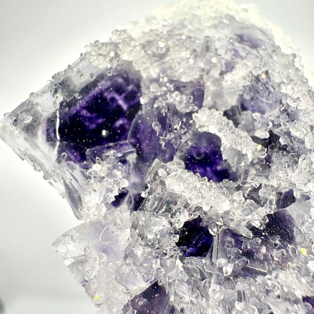 560 中国湖南省 Manaoshan Mine産 フローライト