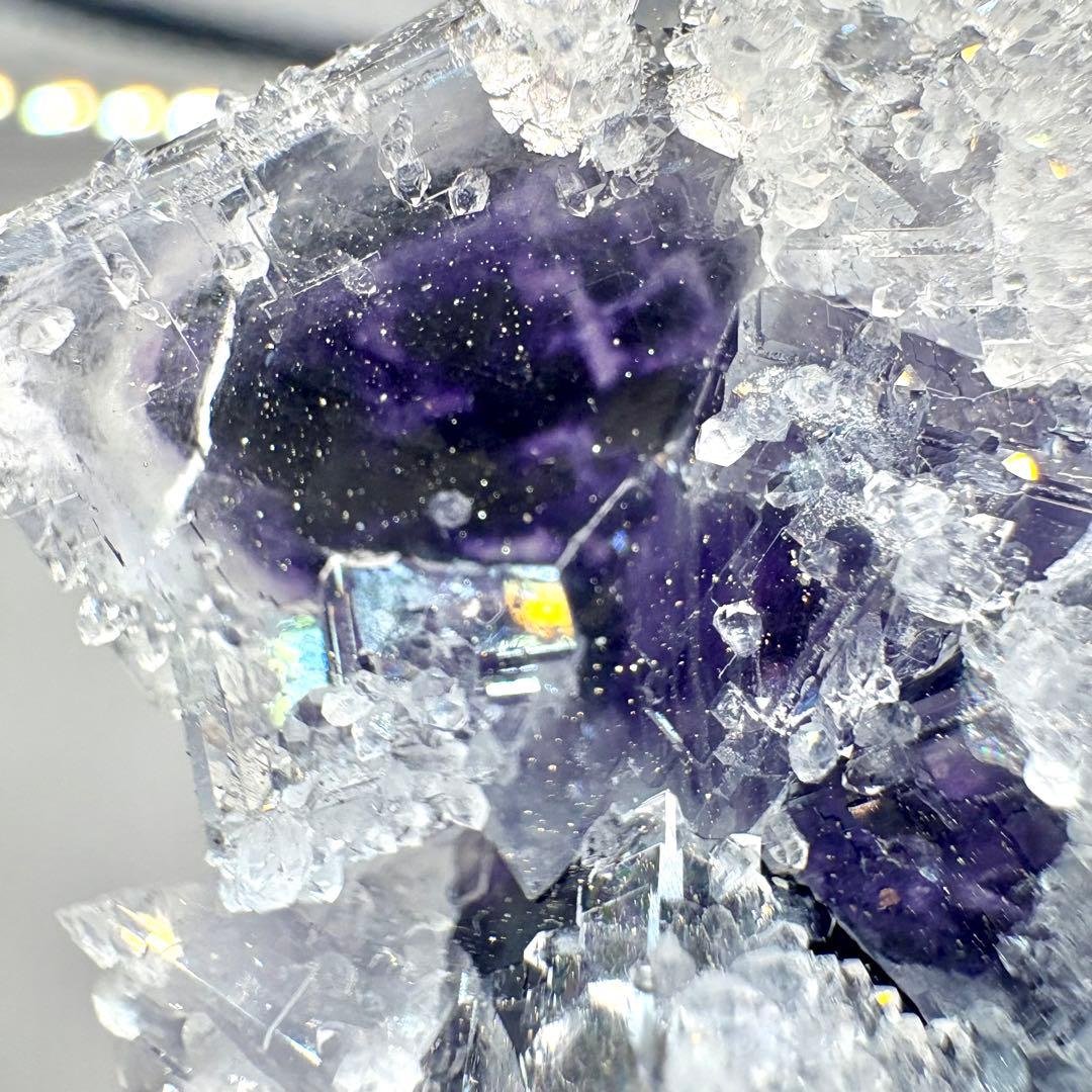 560 中国湖南省 Manaoshan Mine産 フローライト