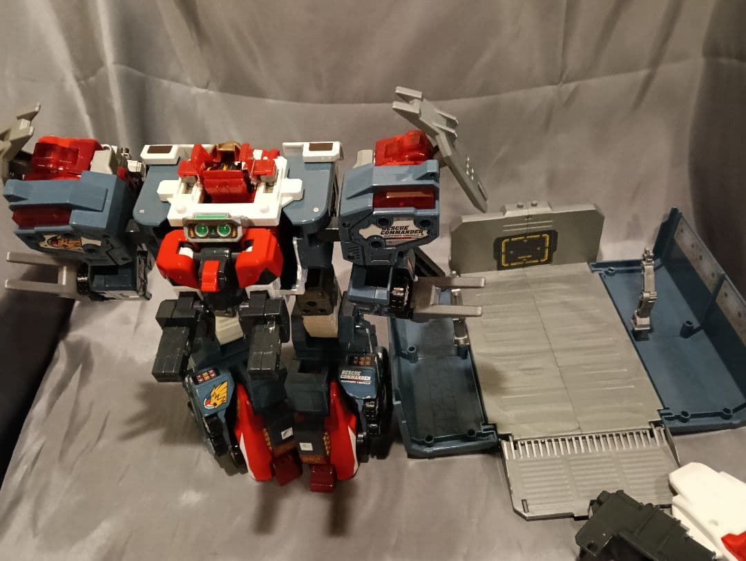 トミカ　ドライブヘッド　マスターバックドラフト＆トランスポーターガイア　中古品