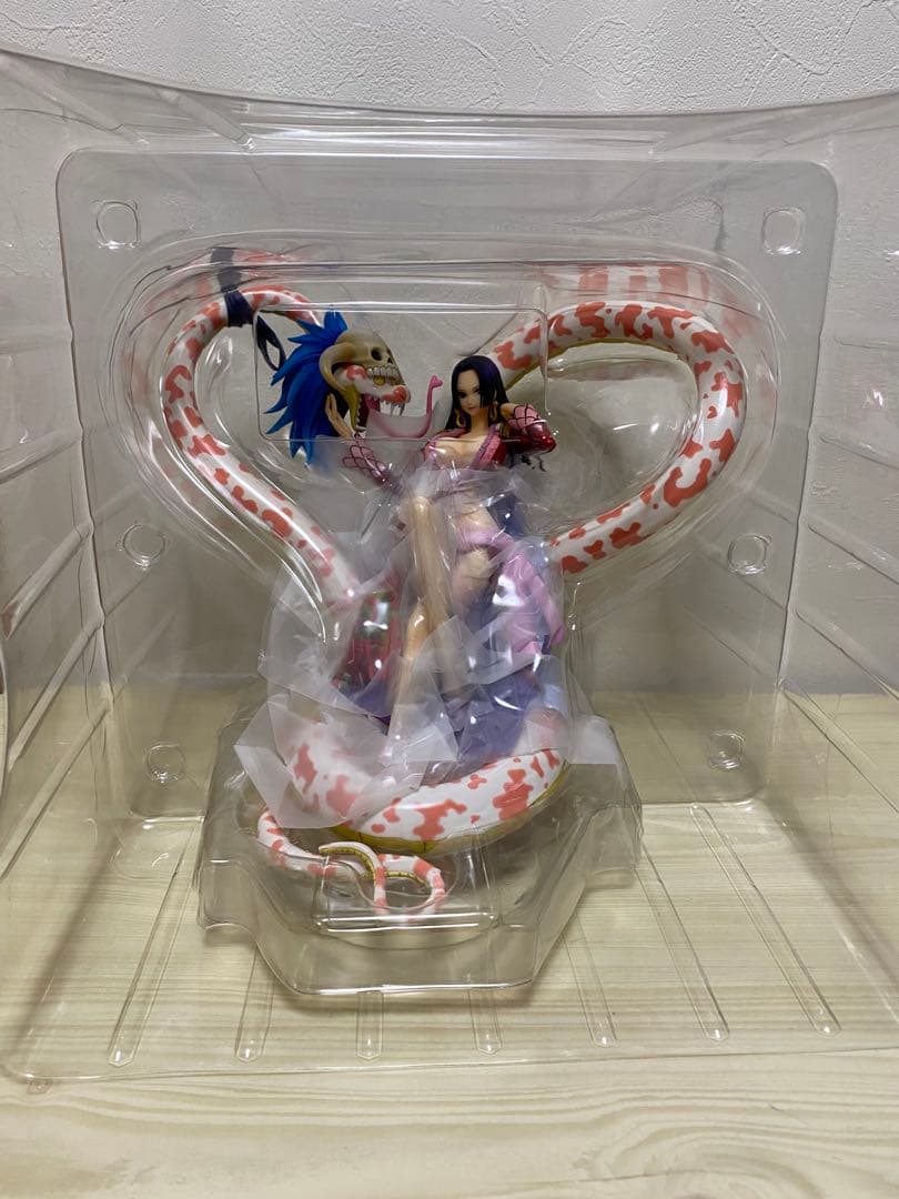 ワンピース　pop maximum ボア　ハンコック　フィギュア　国内正規品