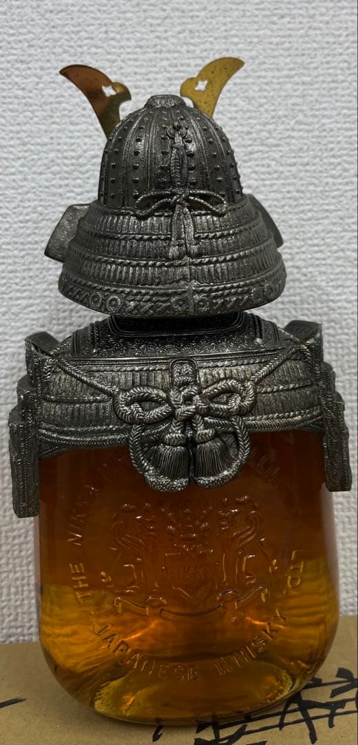 NIKKA WHISKY GOLD & GOLD 武士の像760ml