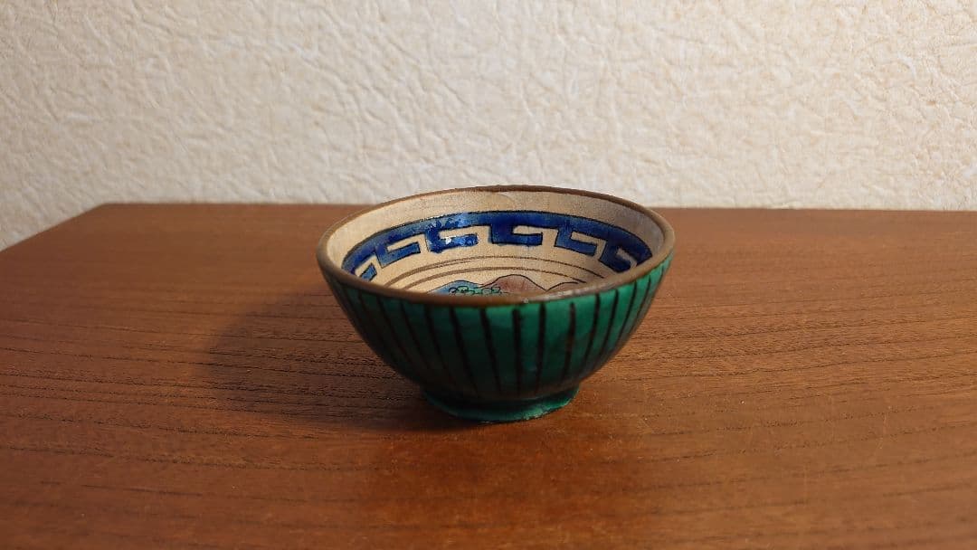 九谷焼　吉田屋　松山窯　青九谷　青手　山水画　九谷銘　アンティーク九谷焼　１客