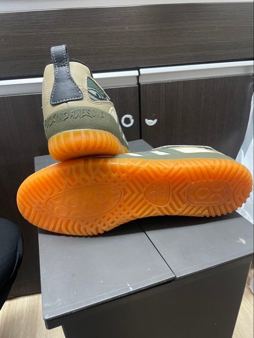 ファッキンオーサム × アディダス エクスペリメント1 \"ダスト サンド\"