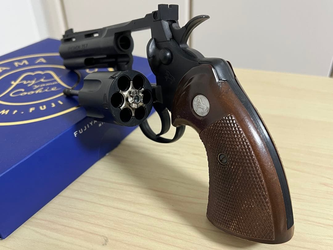 コクサイ製　パイソン357マグナム 樹脂製モデルガン　✨2/14まで✨