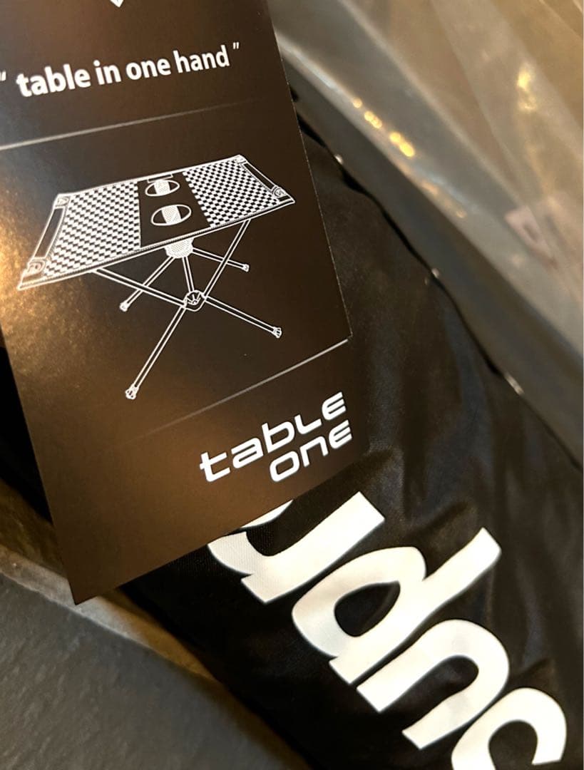 Supreme Helinox シュプリーム折りたたみ テーブル　折りたたみ椅子