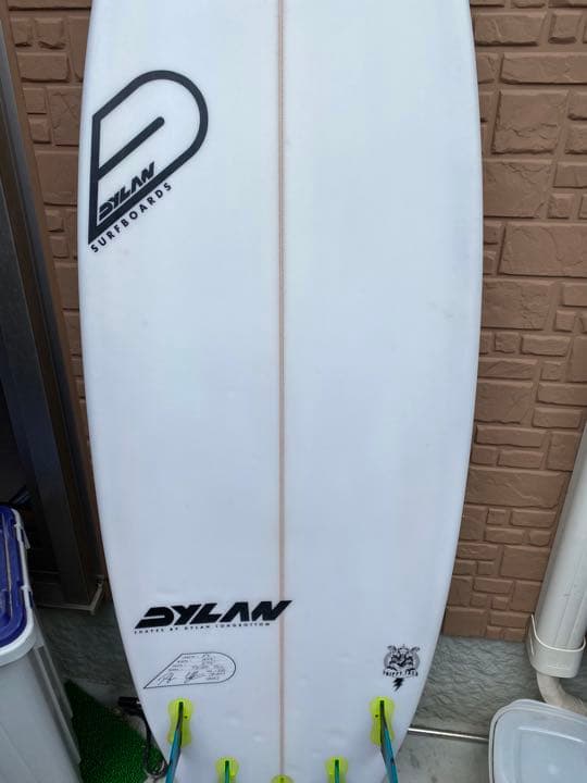 サーフボードDYLAN 浸水無し