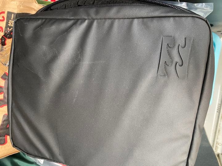 サーフボードDYLAN 浸水無し