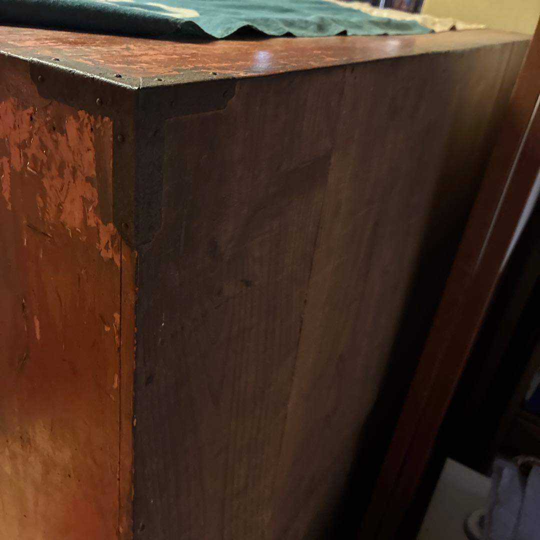 赤色木製箪笥 4引き出し