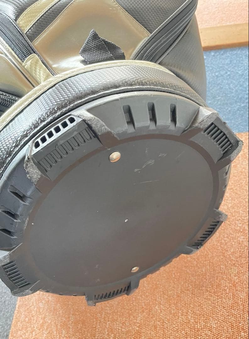 週末セール　SRIXON キャディバッグ