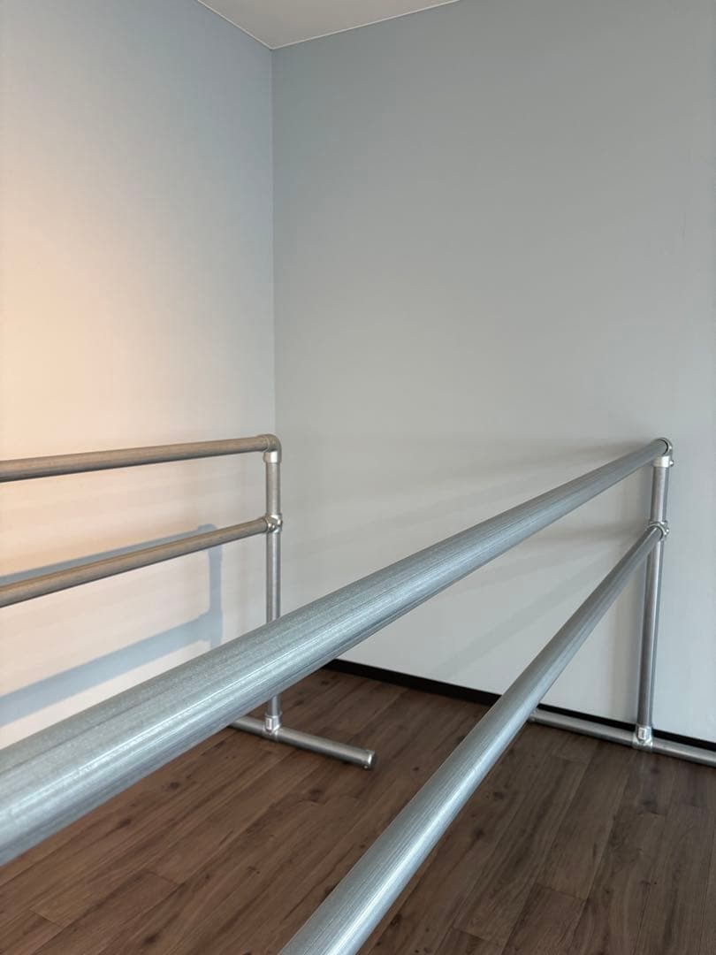 バー、バレエ、ダンス　トレーニング