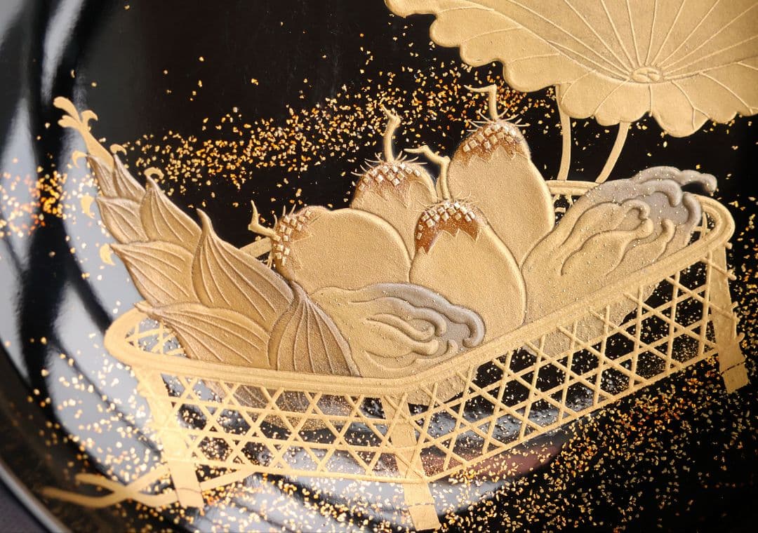 【CM412】天然木漆塗 加賀蒔絵 蓮と野菜金蒔絵 黒煮物椀 三客 漆器 昭和期