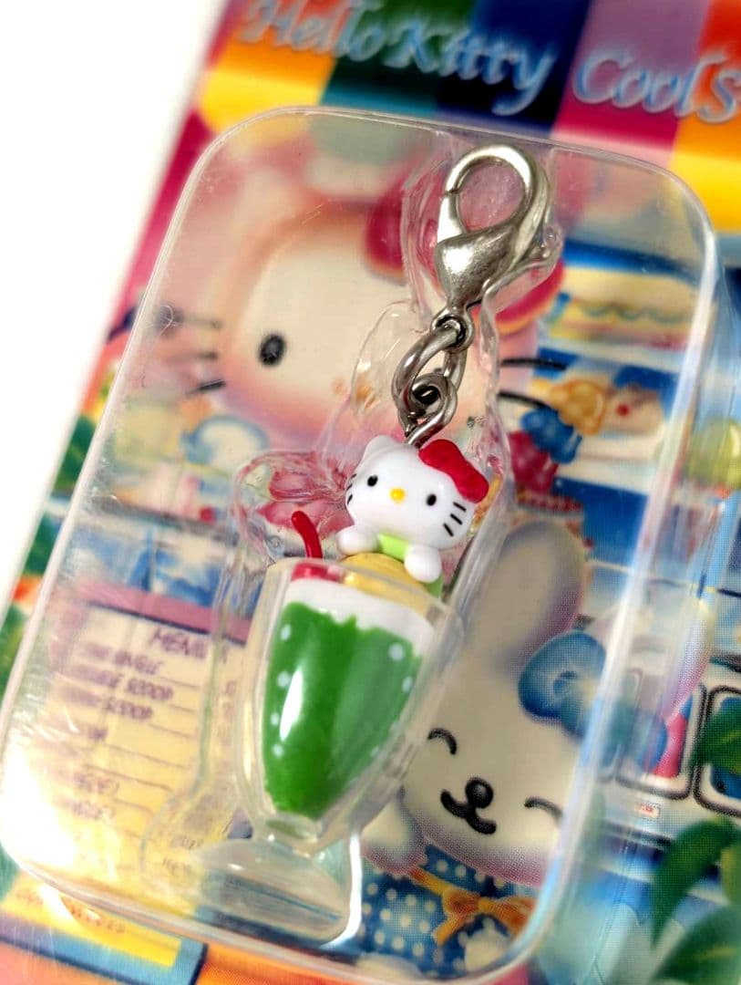 ご当地キティ クリームソーダ アイス 根付け　ストラップ サンリオ