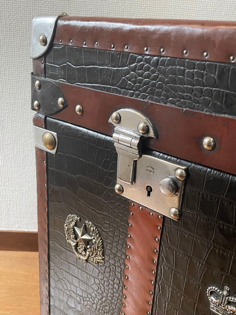 イギリスアンティーク　クロコのボックス