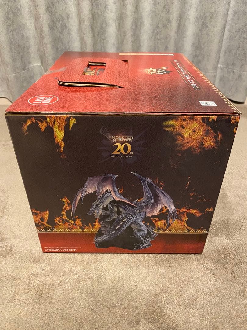 ミラボレアス フィギュア メタリックカラーver.