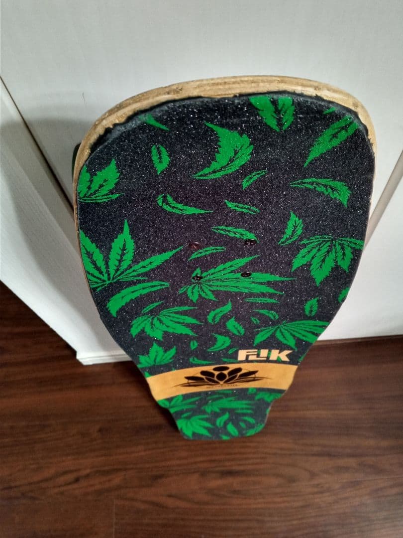 carver WAVE 斜壁協会 サーフスケート カーバー C7 ガルウィング