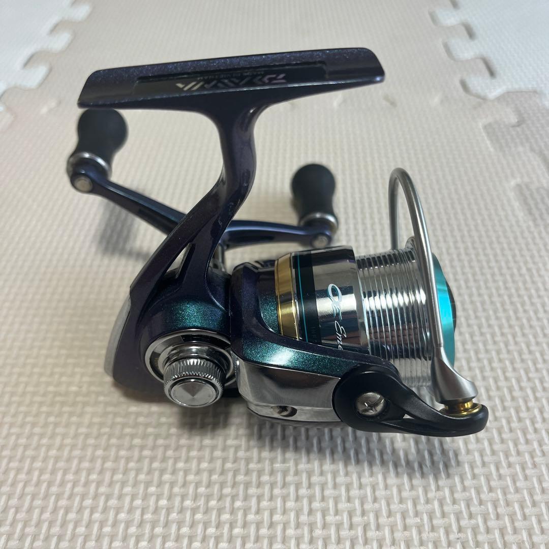 ダイワ　エメラルダス INF 2506 Wハンドル　②