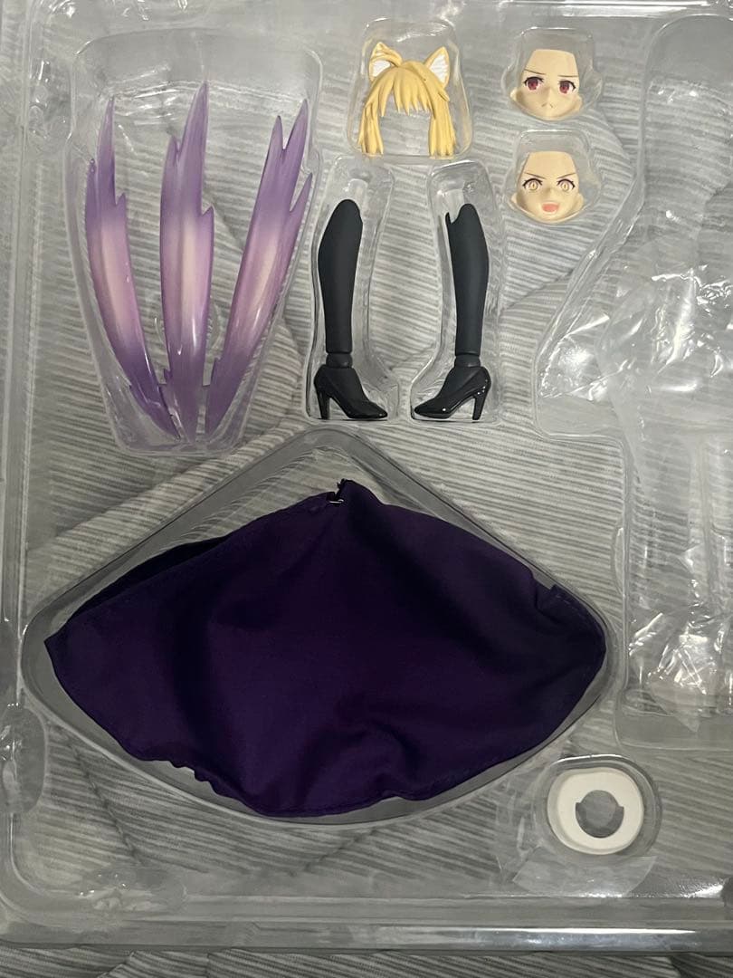 figma アルクェイド・ブリュンスタッド DX (特典)＆シエルDX(眼鏡付)