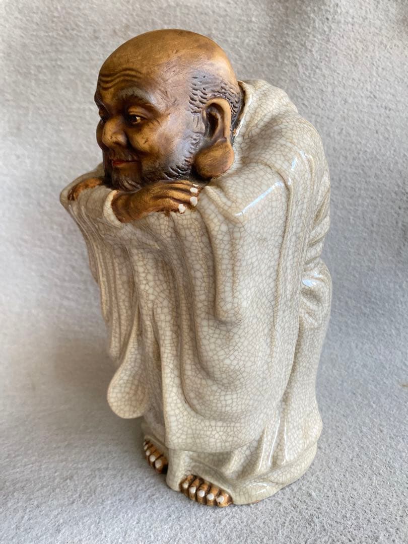【七福神】布袋尊の置物（敷板付き）