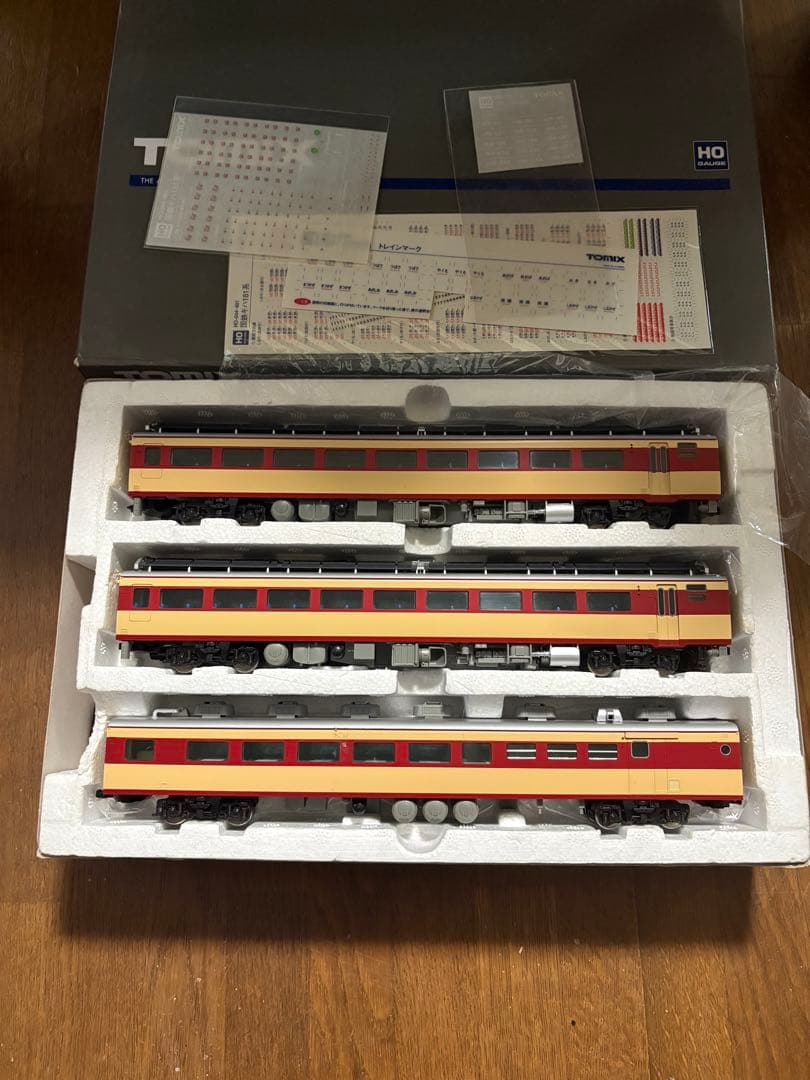 HOゲージ 3両セット 赤クリーム