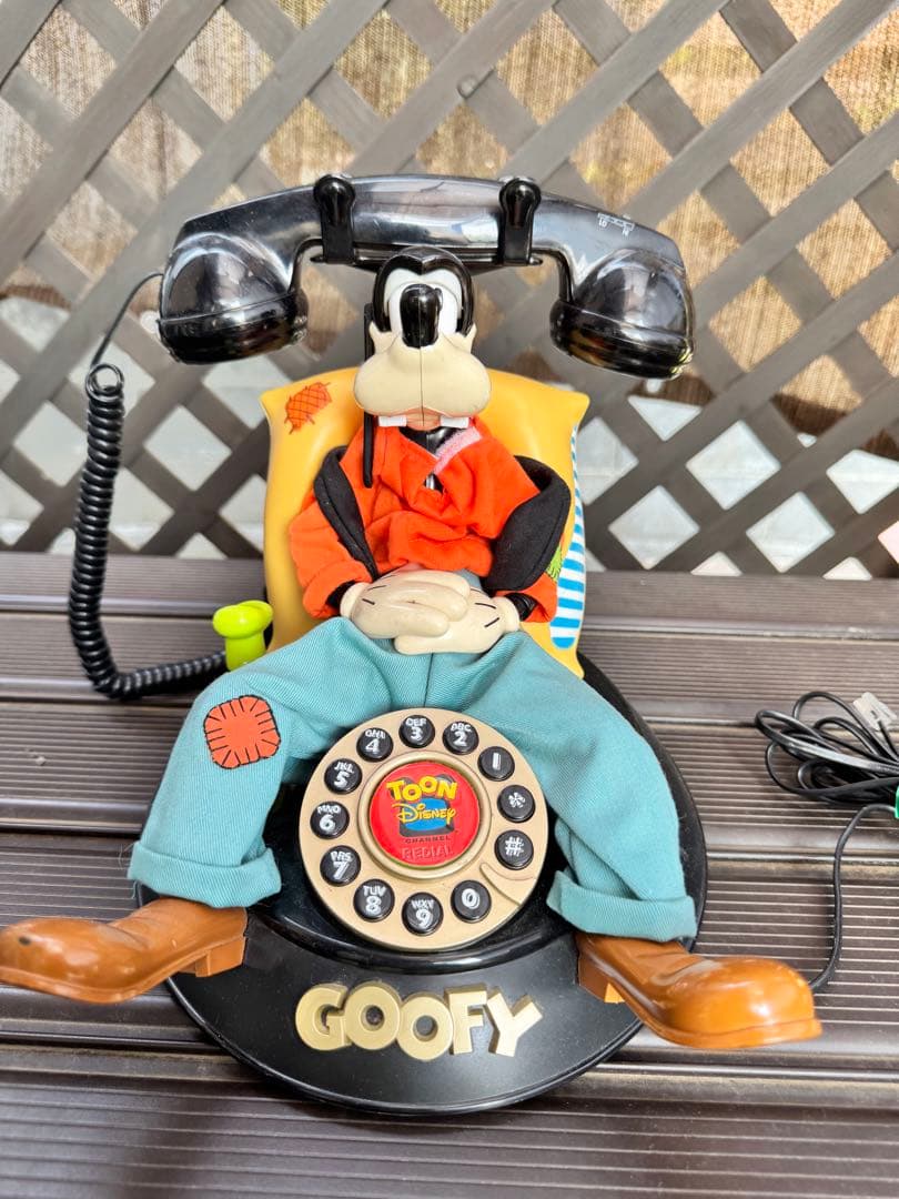 グーフィー　テレフォン