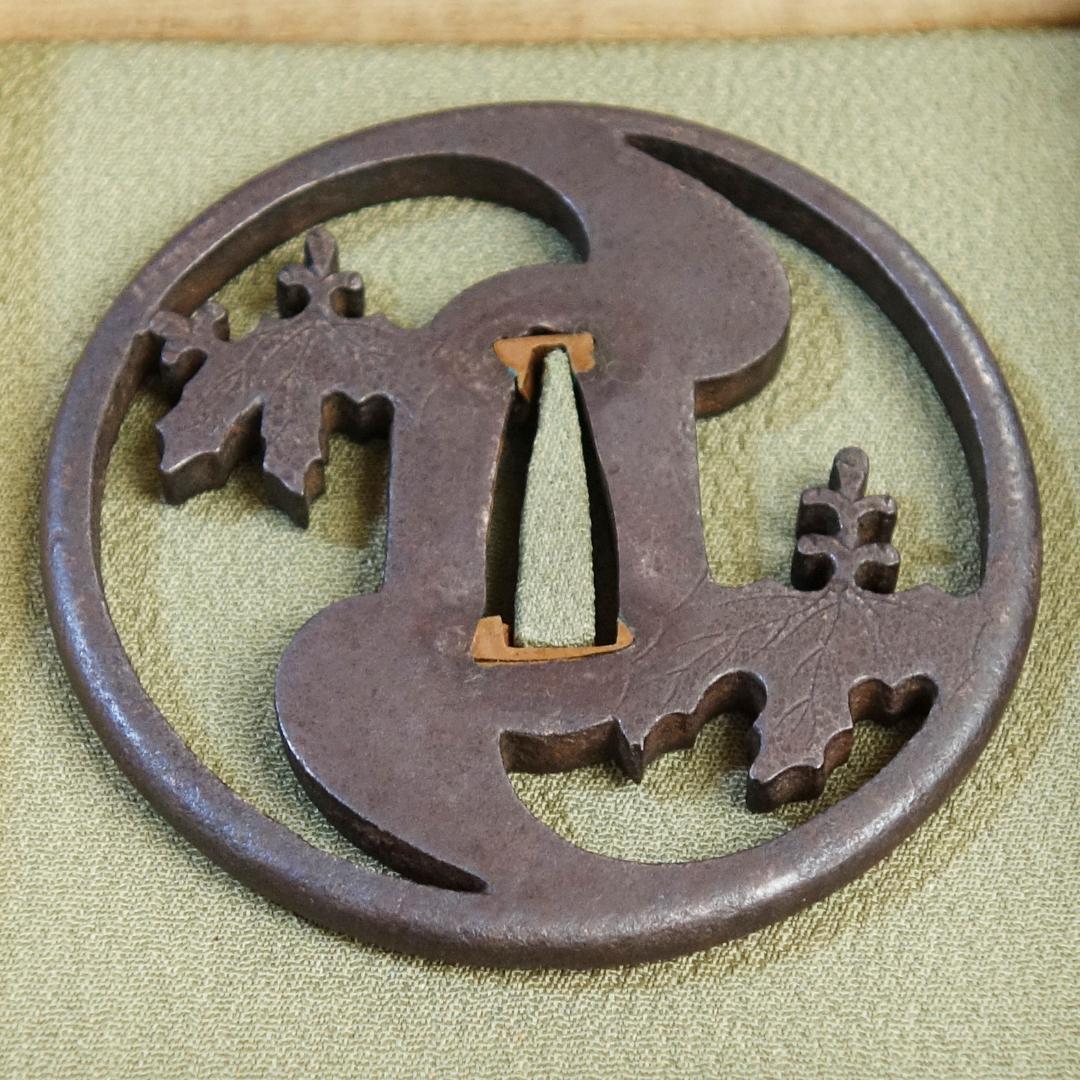 【桐巴透鐔 無銘 後代肥後】(鑑定書有) 鍔 鐔 刀装具 武具 骨董 江戸