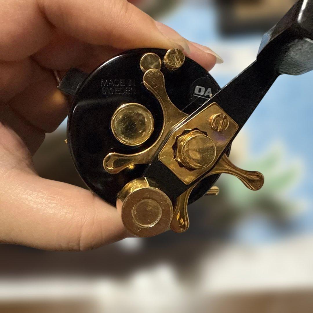 0310！！AbuGarciaアンバサダー 2500CDL 24金