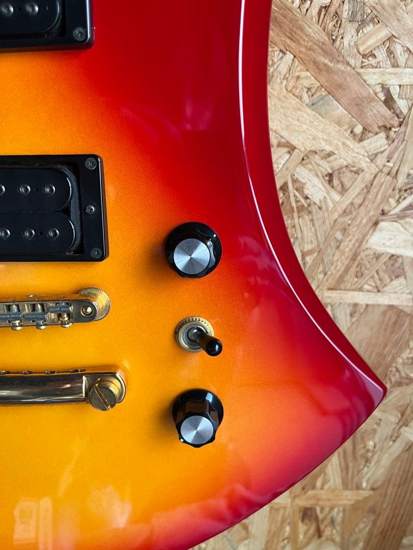 TARGET ギター レッド/オレンジグラデーション　hide モッキンバード