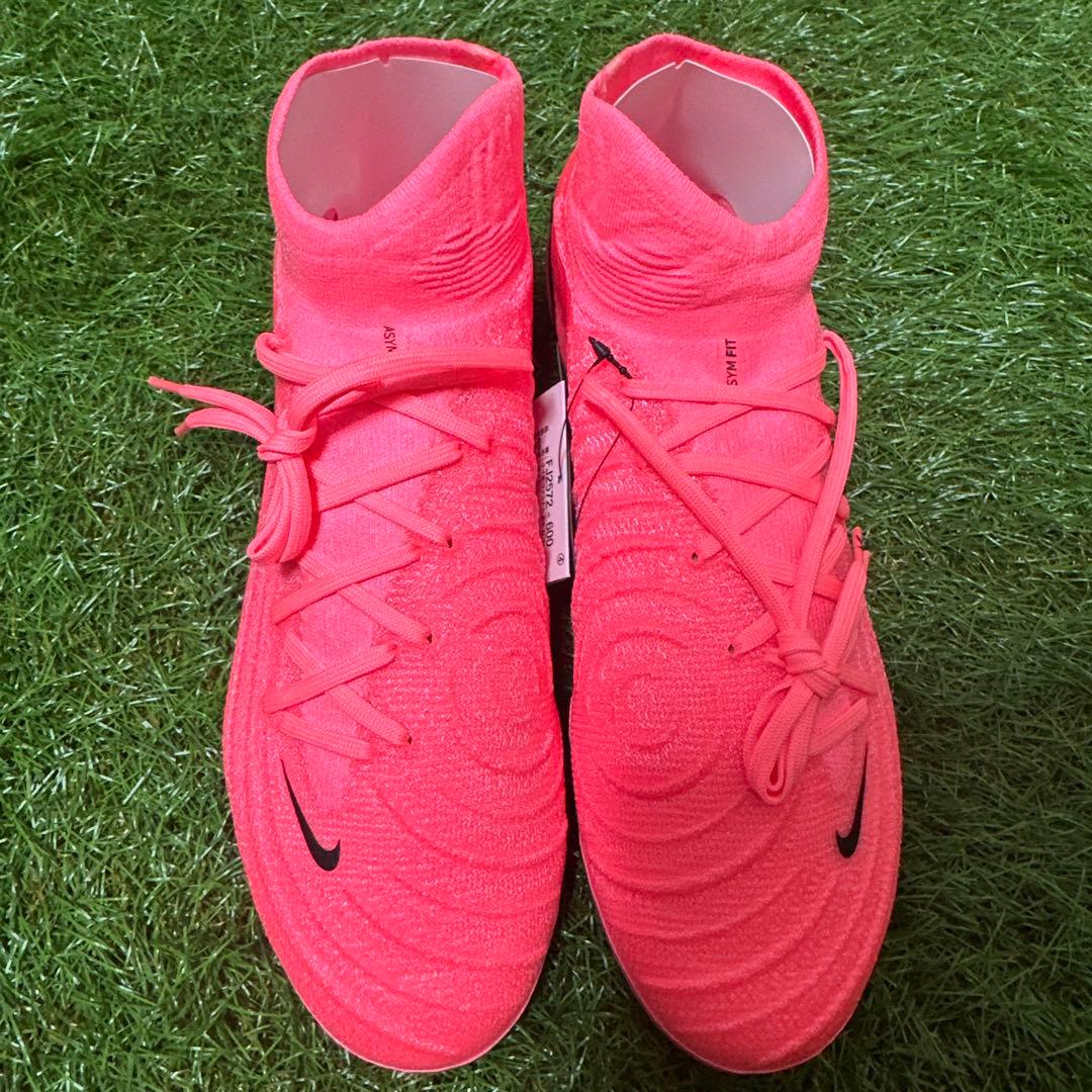 【ラスト一足！】ファントムルナ2 エリートFG 28.0cm 送料無料