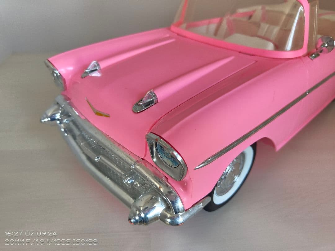 マテル　バービー　ベルエア　箱付き　ピンク色