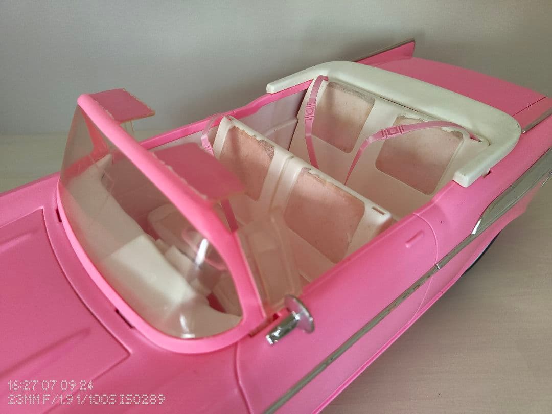 マテル　バービー　ベルエア　箱付き　ピンク色