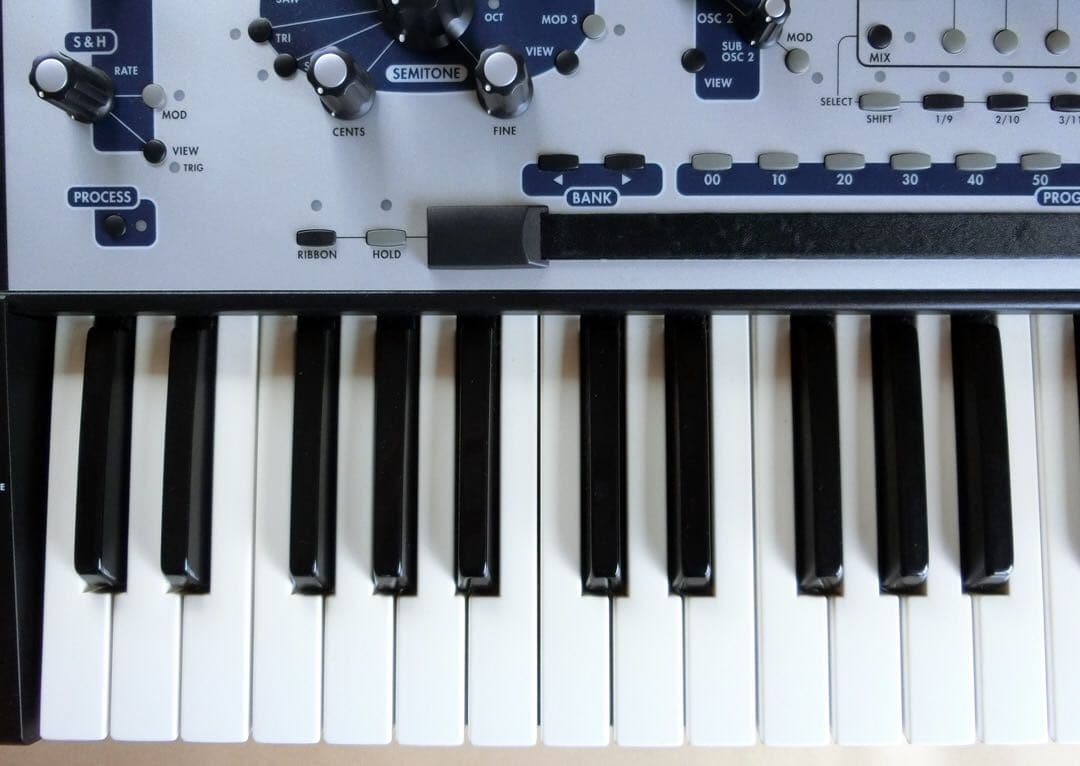 【ジャンク】Alesis Andromeda A6 アナログ16ポリ
