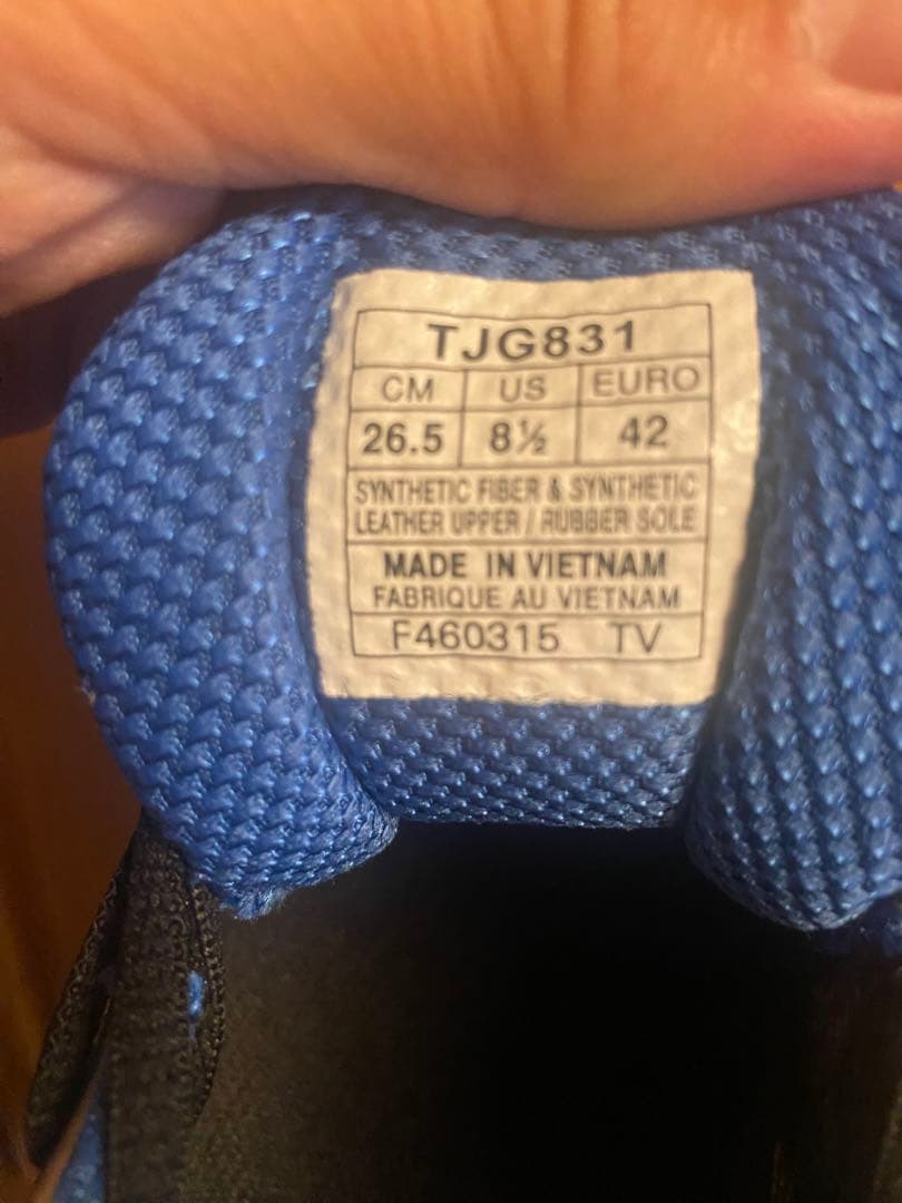 【小野伸二選手実使用品直筆サイン入】アシックストレーニングシューズ おまけ付