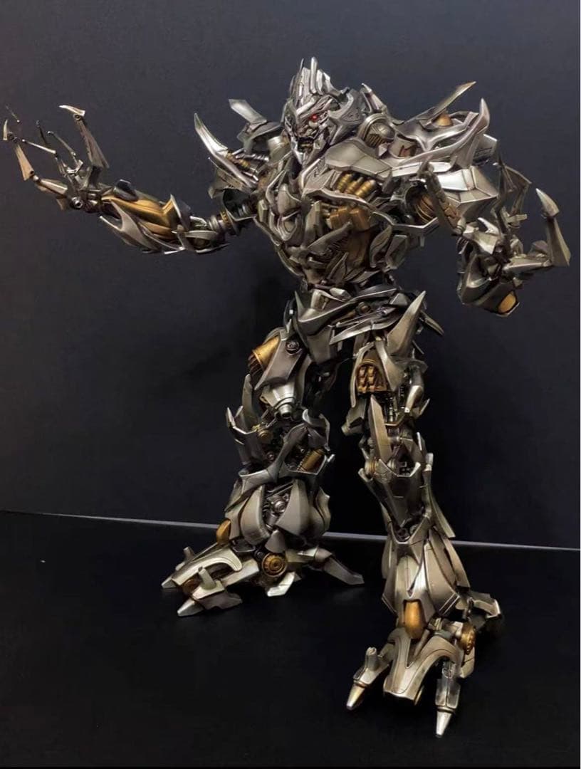 【世界トップ】DMK トランスフォーマー　メガトロン　GARAGE KIT