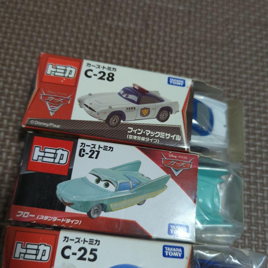 カーズ　未使用品　４台　フィンマックミサイル　フロー　ロッドトルクレッドライン